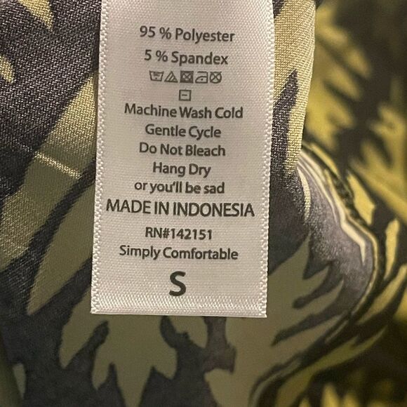 Green & black Maxi Skirt. Reminds me of a dinasour footprint small luLaRoe - Picture 4 of 5